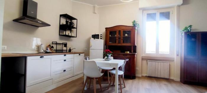 2 Bedroom Gem Near Milano Centrale Fast Wi Fi Kademy House Zimmer foto